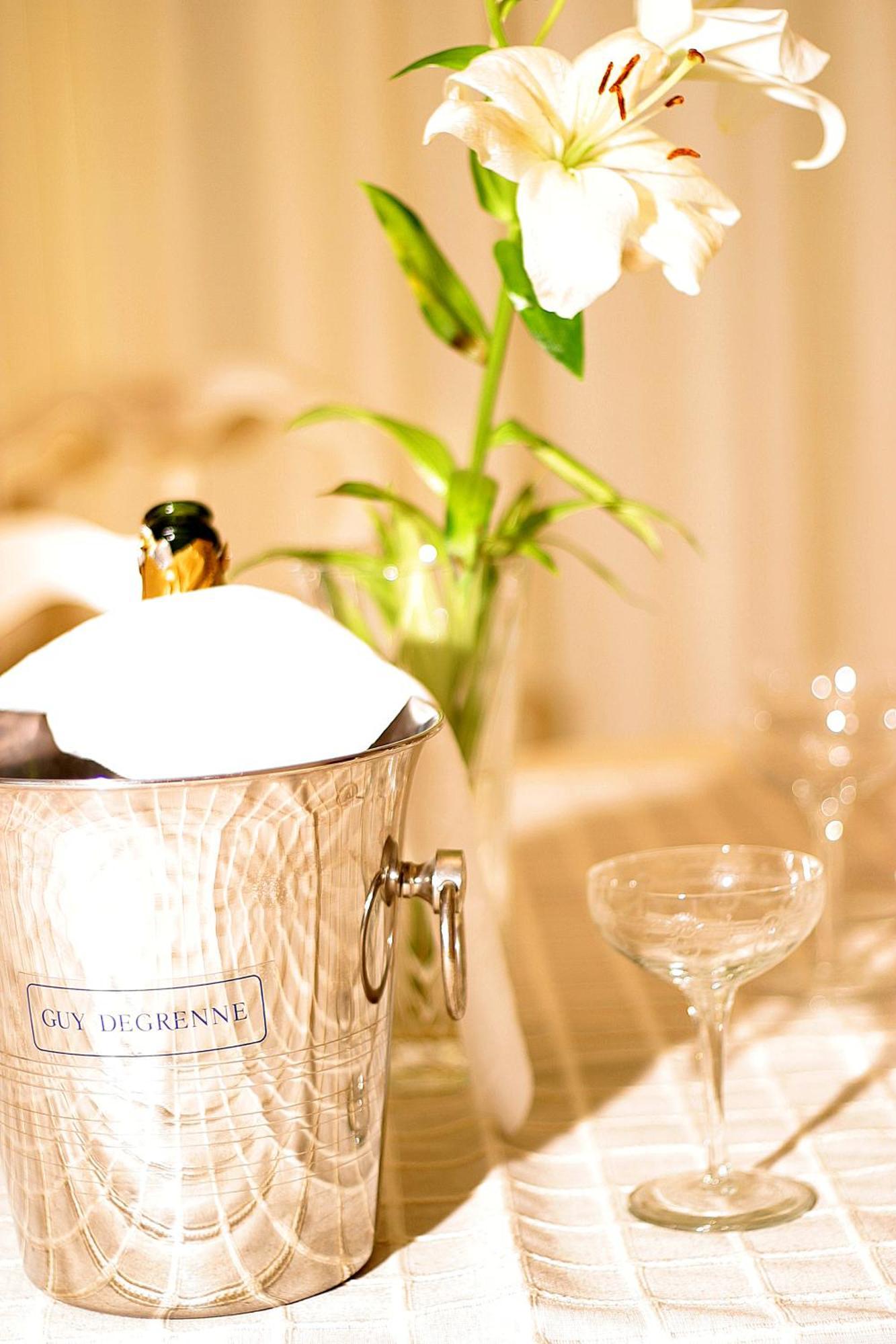L'Hedoniste Hotel Cherac Bagian luar foto