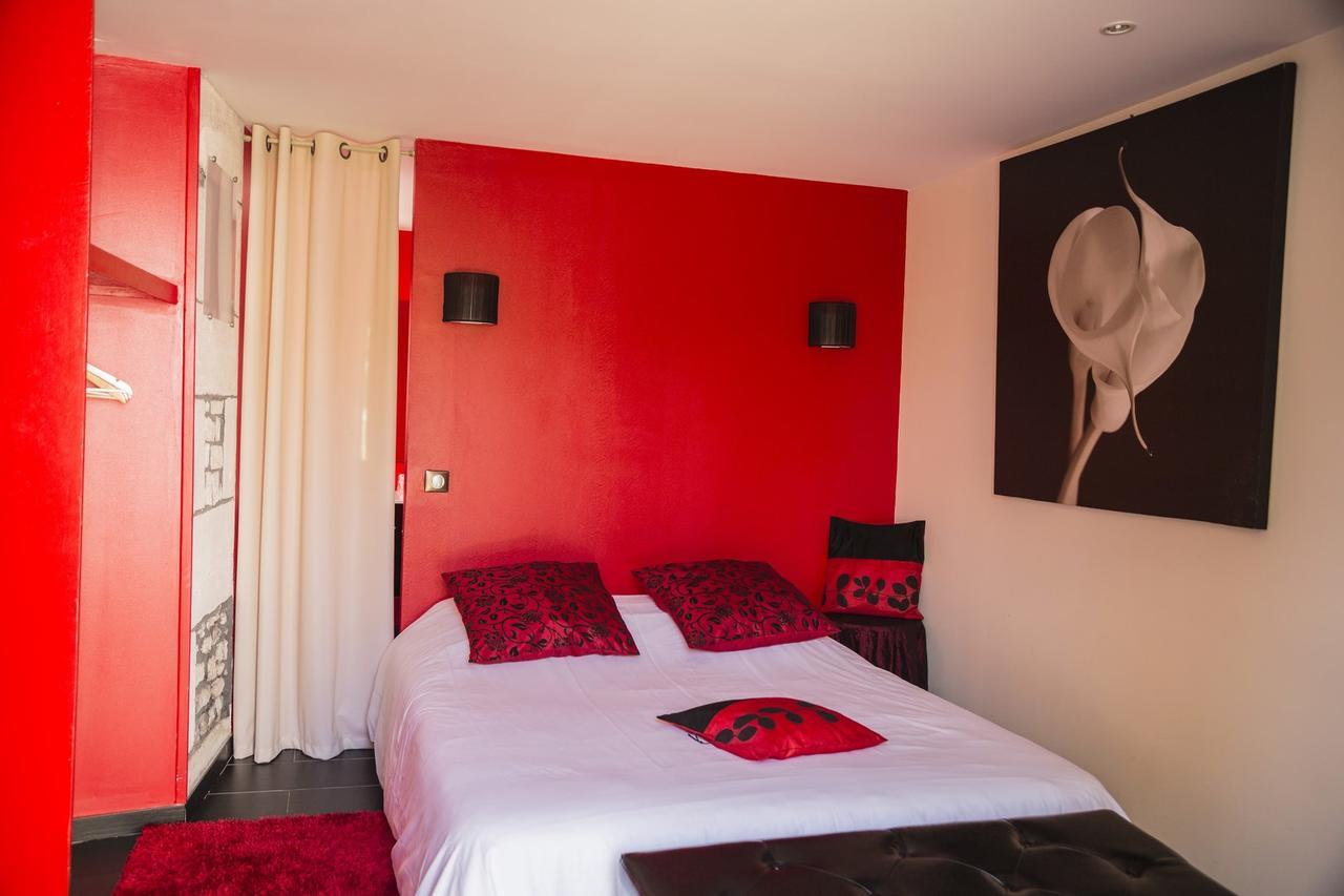 L'Hedoniste Hotel Cherac Bagian luar foto